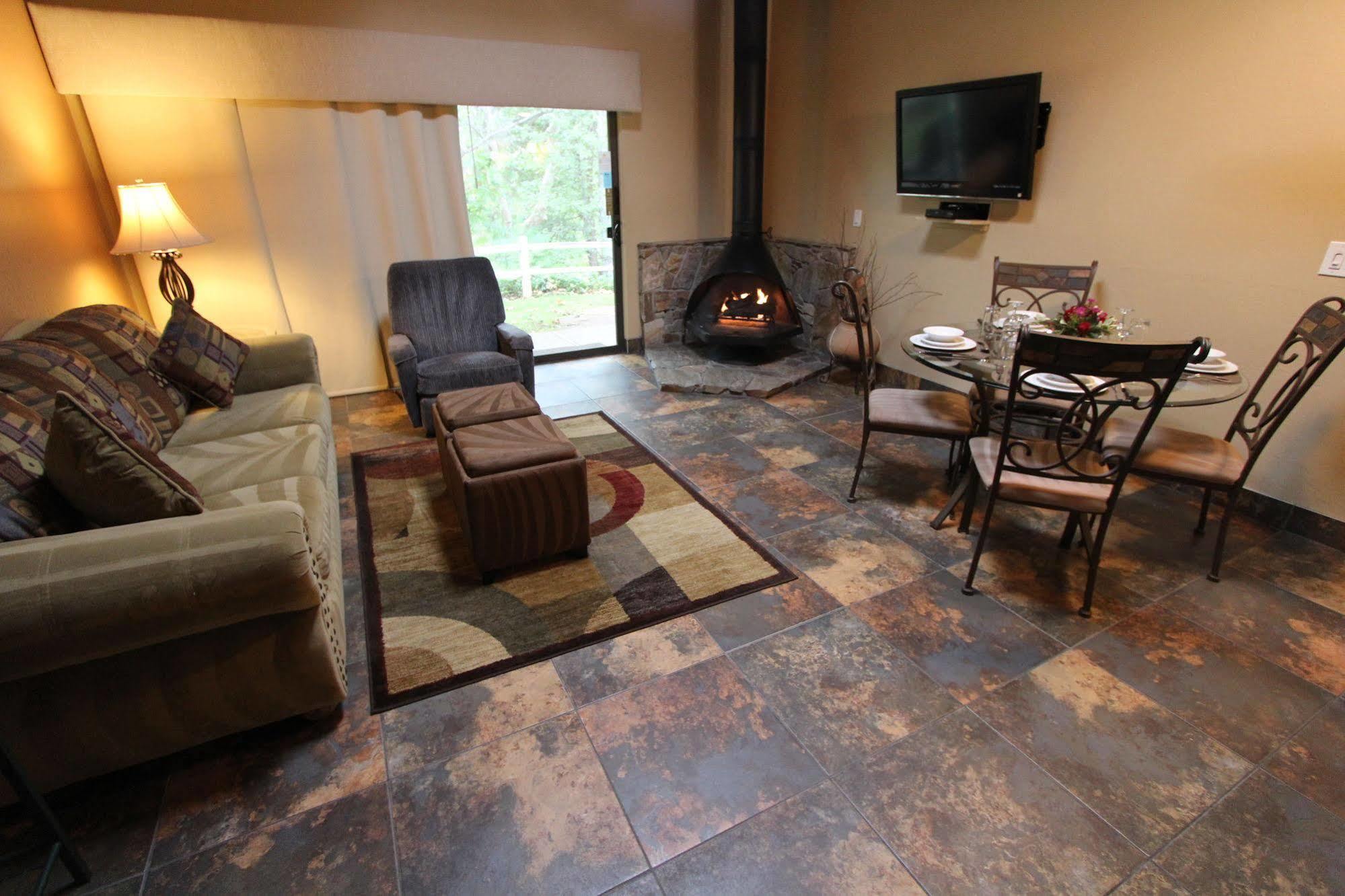 Villas At Poco Diablo Sedona Bagian luar foto