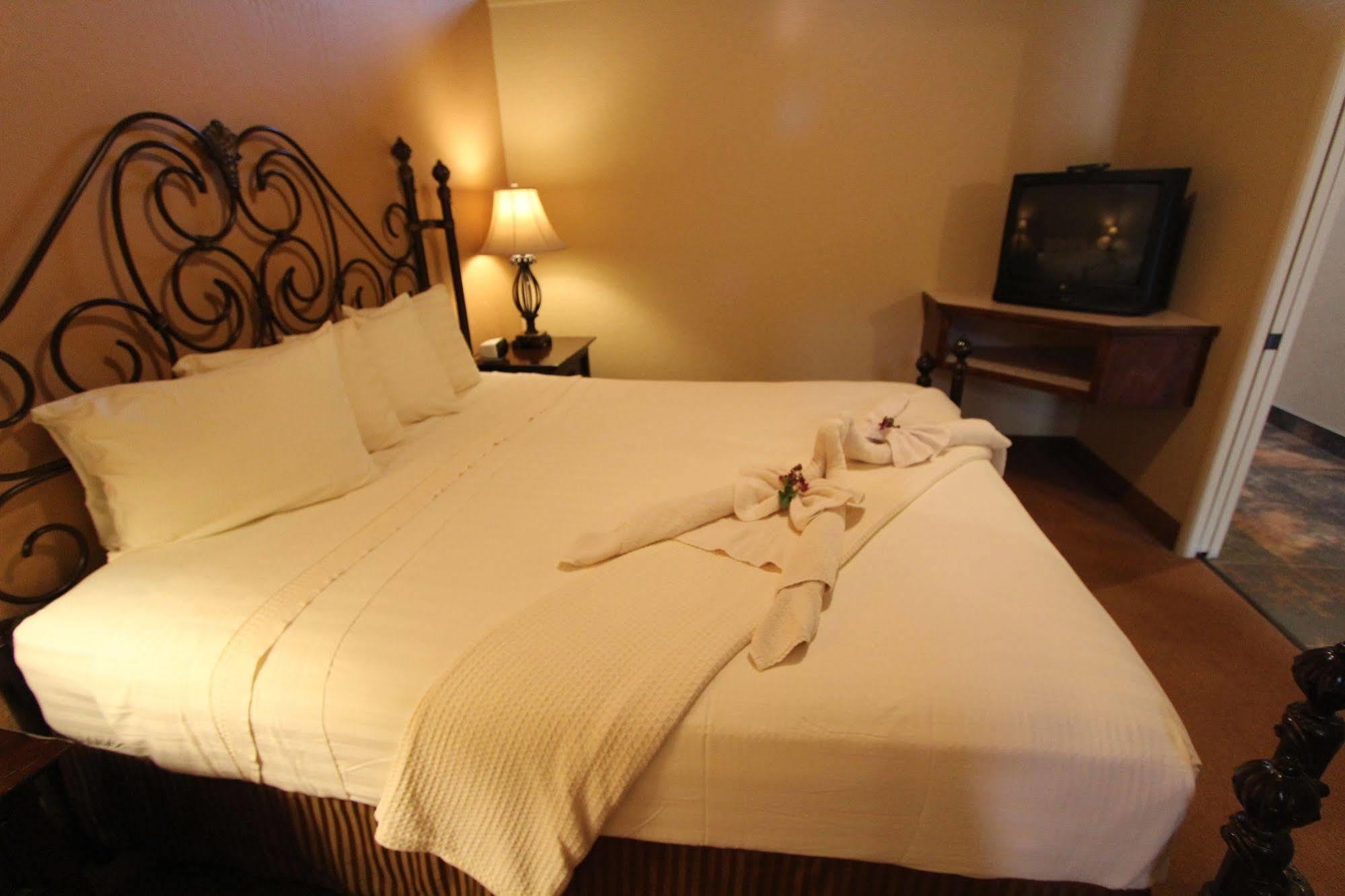Villas At Poco Diablo Sedona Bagian luar foto